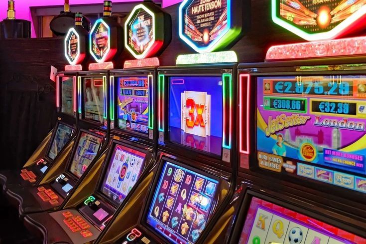 CasinoWow سائٹ کے لیے آن لائن گیمز فراہم کرنے والے